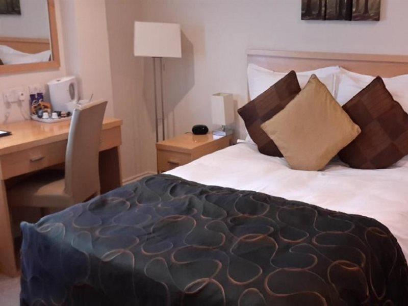 Bed and Breakfast Springfields Horsham Esterno foto